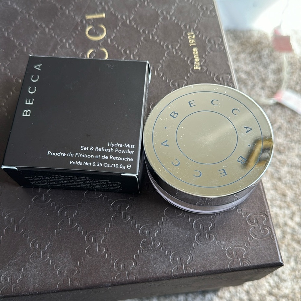 BECCA Set & Refresh Hydra-Mist Powder